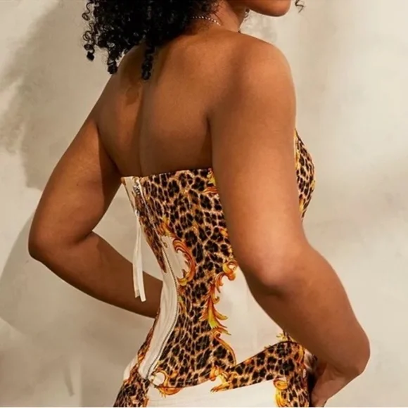 MIAOU x Urban Outfitters Perrie corset top - Picture 3 of 12